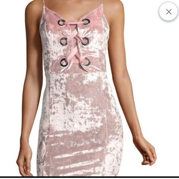 New with tags Pink Crushed Velvet Lace Front Dress size XXL - Picture 2 of 11